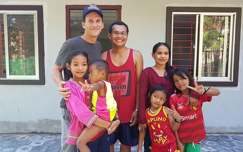 Volunteer Travel Host Family